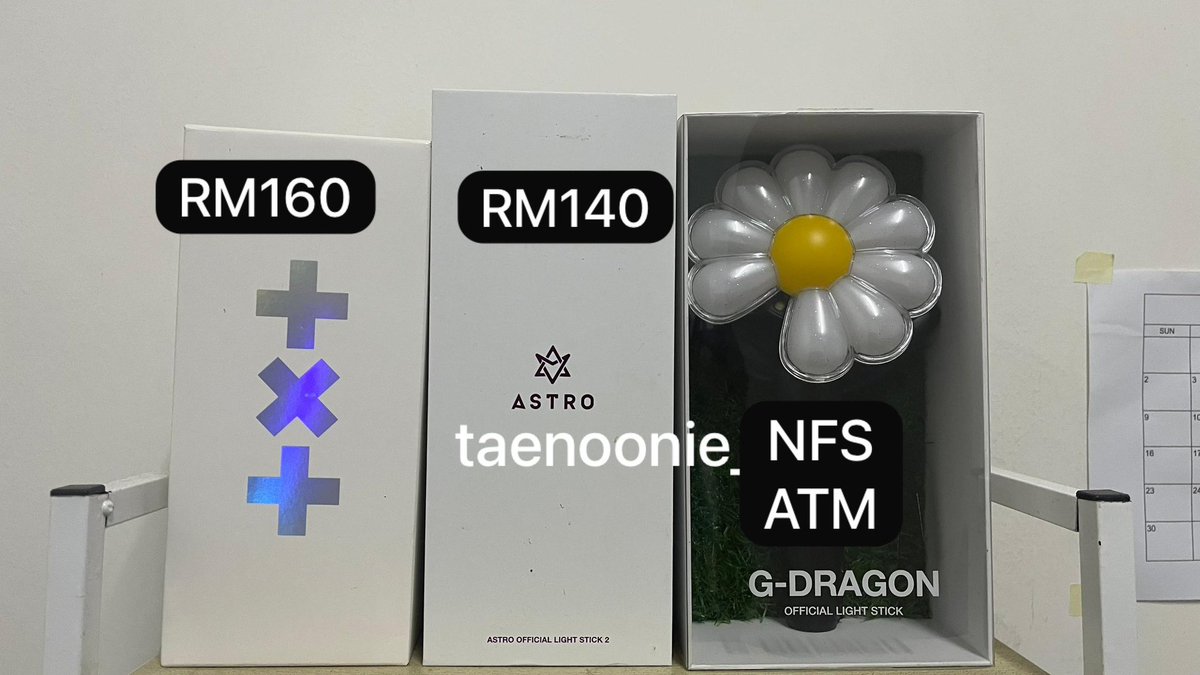 taenoonie_'s tweet photo. Hi hi! Wanna letgo some of my extra lightstick! All working well and macam baru (no decoration at all)
Negotiable and Prefer pick up but can also post to you.
Berminat can dm me ya🤍
#pasarENHYPEN #pasartxt #pasarTREASURE #pasarbtob #wts #pasarastro #wtb https://t.co/hxk0DPwm9c