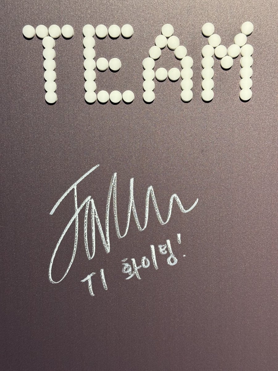 Star_cocoball's tweet photo. 정장혁 그냥 ㅁㅊ
#페이커 #Faker https://t.co/DYGgRAqowG