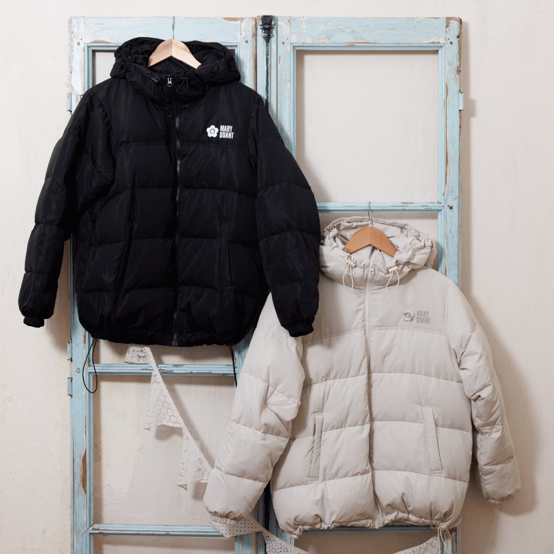 マリークワントＭＡＲＹＱＵＡＮＴ★ダウンジャケット マリークワント MARY QUANT ロゴダウンパーカ ブルゾン （ブラック