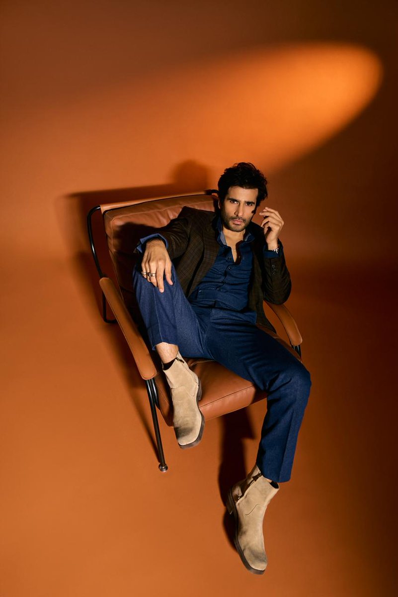 tellychakkar's tweet image. Main character energy  😎✨
@KaranTacker  #karanTacker