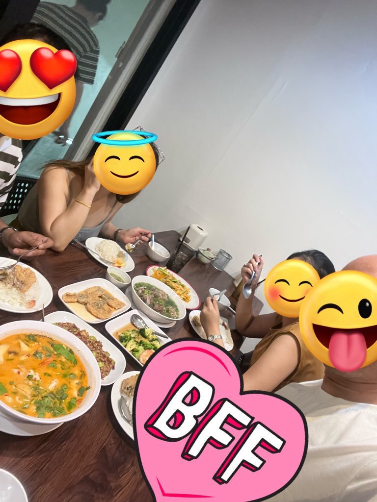 ✌️Funny Couple BKK✌️ tweet media