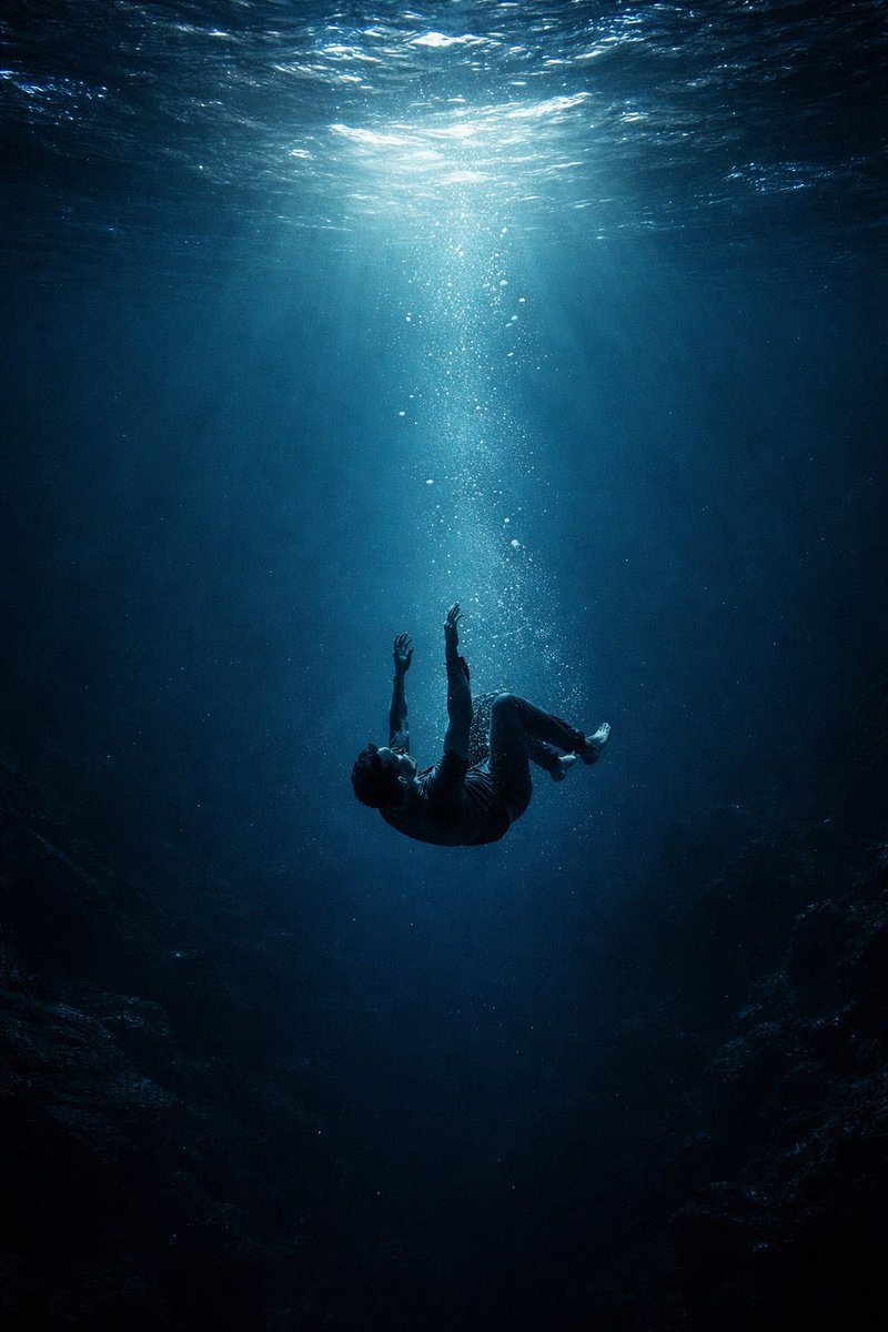 odd_fool's tweet image. 12/20に告知があります。