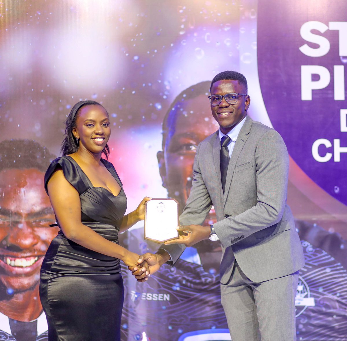 Meet a 15 and a 10. 😍😍😍 #PiratesStrong I am surprised the fire alarms at Stanbic didn't go off. 🔥🔥