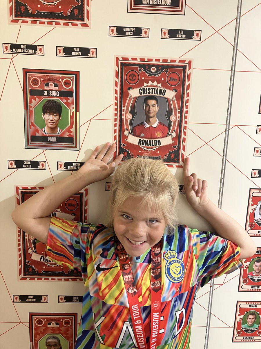 Olly Southgate tweet media