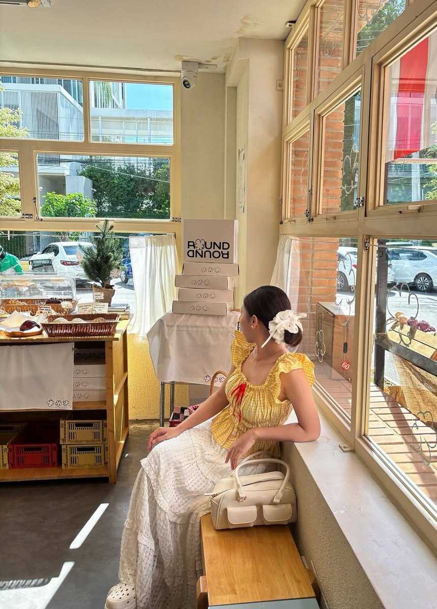 choco_tarn's tweet photo. ✨เสื้อแขนระบายสีเหลือง💛

 เป็นเสื้อสีเหลืองที่ถูกต้อง✅ใส่แล้วขับผิว ผิวใสเสื้อส่งคนสุดๆ

พิกัด📍 https://t.co/2oRxNMElmH
#เสื้อ #เสื้อแขนระบาย #เสื้อน่ารักๆ #เสื้อสีเหลือง https://t.co/vR04iVM7vi