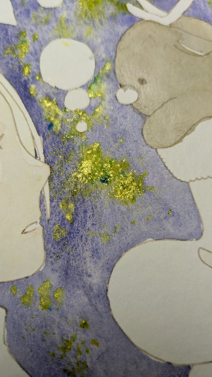 貰ったピクシーパウダーよい感じにキラキラしてる✨