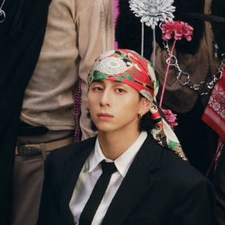 pakapone_ent's tweet photo. なんか頭がめでたいことになっててかわいー https://t.co/KL8Yri2bUh