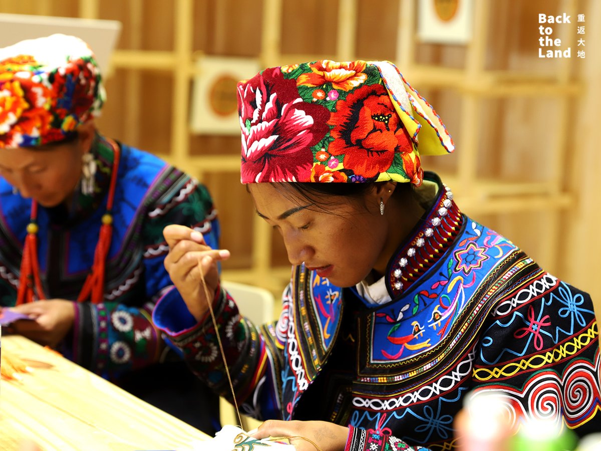 Language Video tweet media