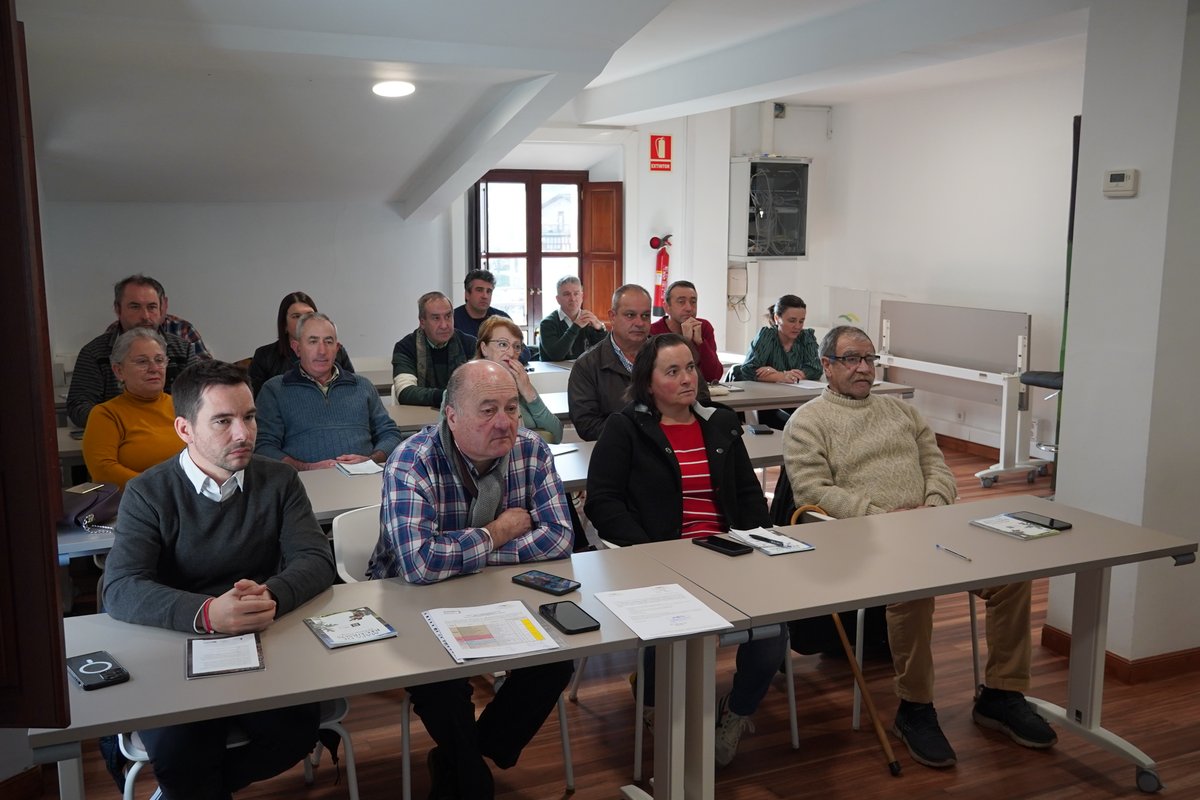 💚 El Grupo de Acción Local Valles Pasiegos ha celebrado su Asamblea General Ordinaria, un encuentro en el que se ha realizado balance de la actividad desarrollada durante 2025 y se han marcado las líneas de trabajo para los próximos años. 

🔗 Más info:

leader.vallespasiegos.org/el-grupo-de-ac…
