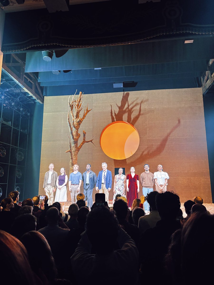 datesaint's tweet image. Last theatre date of the year and it was definitely my favourite production of 2025. I’m off until January now, see you anon!