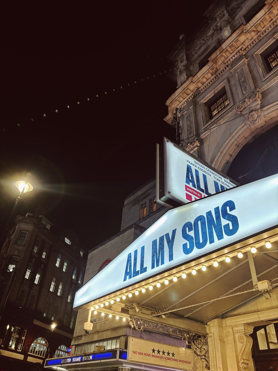 datesaint's tweet image. Last theatre date of the year and it was definitely my favourite production of 2025. I’m off until January now, see you anon!