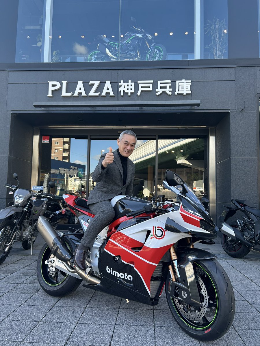 山本です 。 KB998 Rimini ご納車おめでとうございます！こちらのとてつもなく高貴