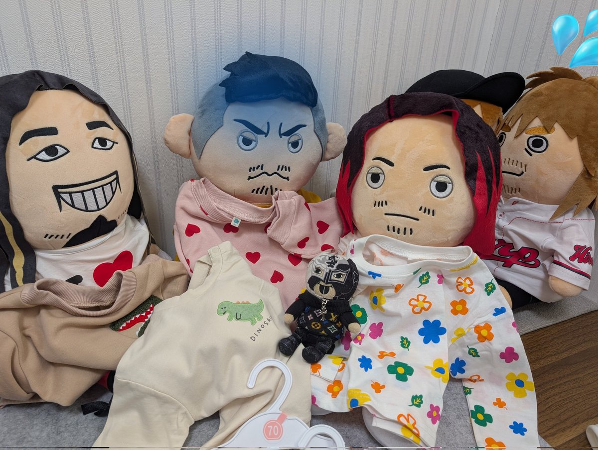 ママ：ムーはカラフルなシャツ！ぴょん悟はピンク好きだったよね