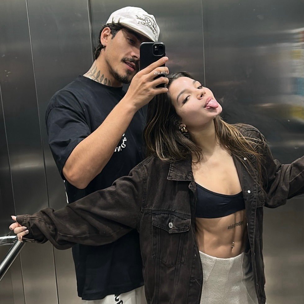 pelarualove's tweet image. 📮De: 🧚🏻‍♀️
💌Para: @_httpsz3 

Sua presença ilumina a vida daqueles que têm a sorte e o privilégio de te conhecer 🤍