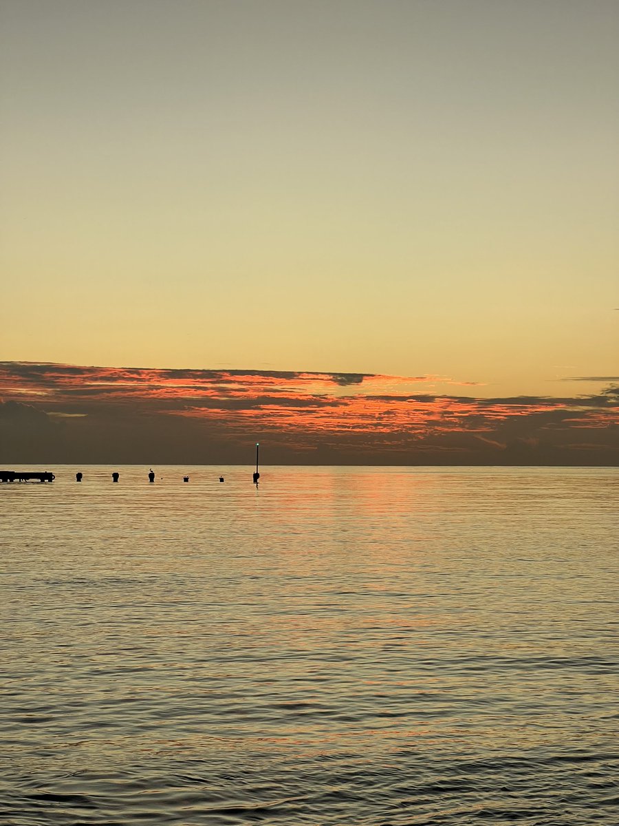 Así amanece por el Caribe Mexicano. 
#Cancun