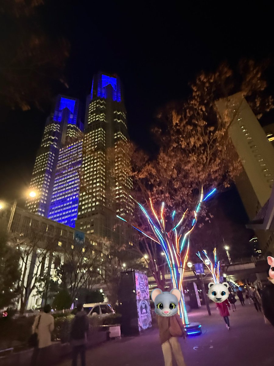 楽しかったのに
「the女」の格好して歩くと、セクハラかアホが話しかけてくるのが新宿

「すみません！」て男に話しかけられて困ってる人だったことはほぼない。

今度からやんわり断りながらタゲを取ったまま交番に連れてこう。