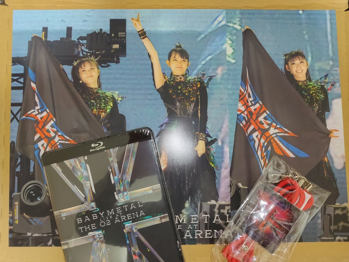 Aotsuki_kun's tweet image. デロ到着🤘ポスターgoodデス🥰
#BABYMETAL #O2arena
