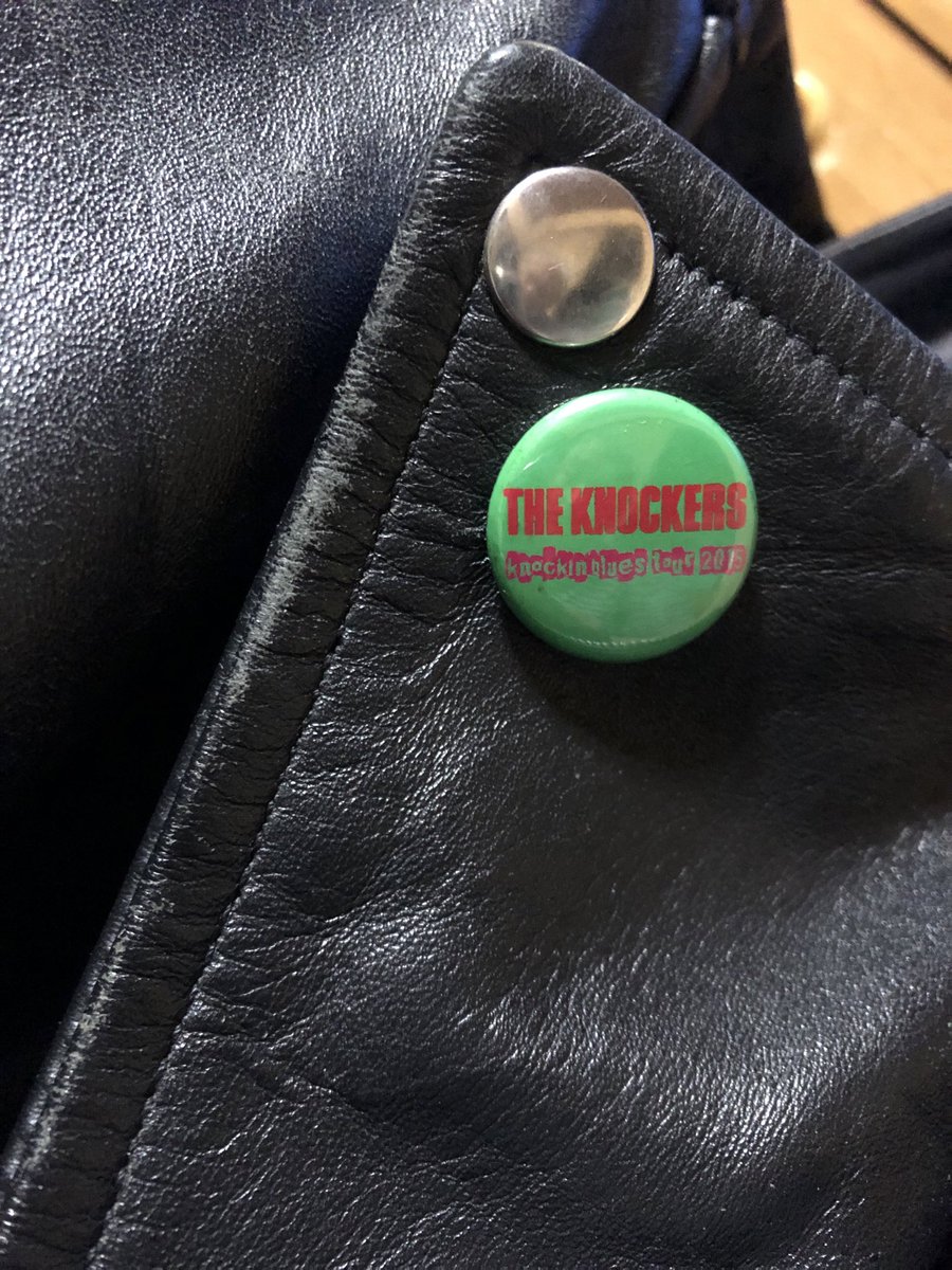 thanks birthday! この子は普段は見せないのだよ…閉めて着てるから…後