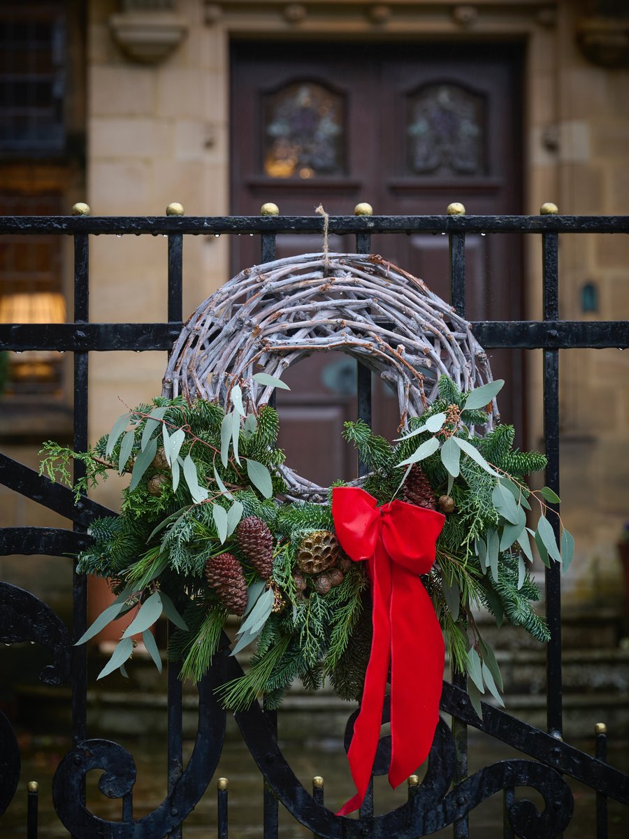 Christmas Opening Times🎄

The festive season is in full swing at Fischer’s and we can’t wait to celebrate with you soon! 🥂

Our restaurant and hotel are open as normal throughout December, with a few special seasonal changes. 

Find out more -  fischers-baslowhall.co.uk/christmas-2025