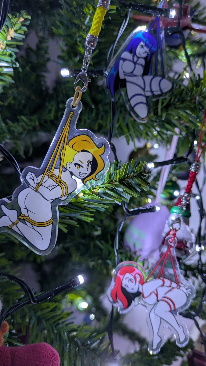 Hanging up on the tree 🎄