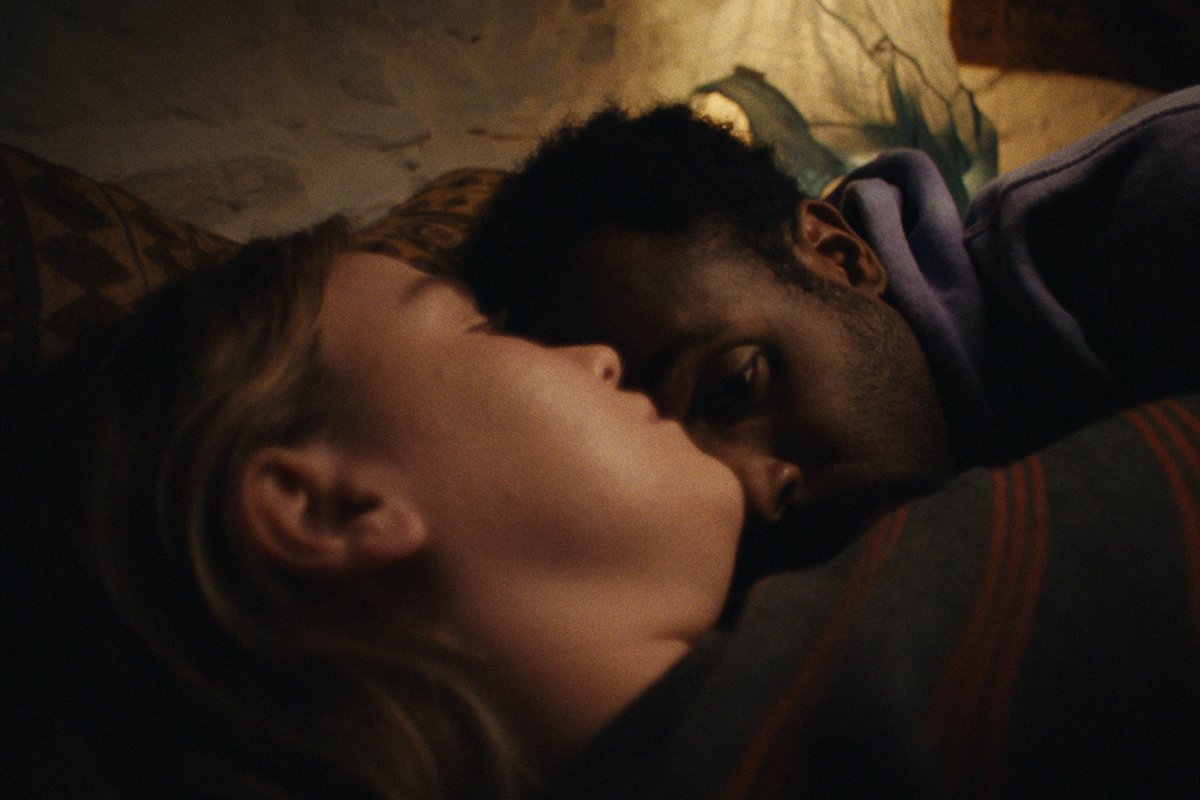 🎙️#Entrevista #Cine #Podcast #Cultura #Cortos 

🏝️'Plàncton', un mar de emociones, sentimientos y sensibilidad. 

🎙️Hablamos con #IreneMoray directora de #Plancton un corto muy especial lleno de sensibilidad. Además prepara su primera película.

🖱️go.ivoox.com/rf/164516647