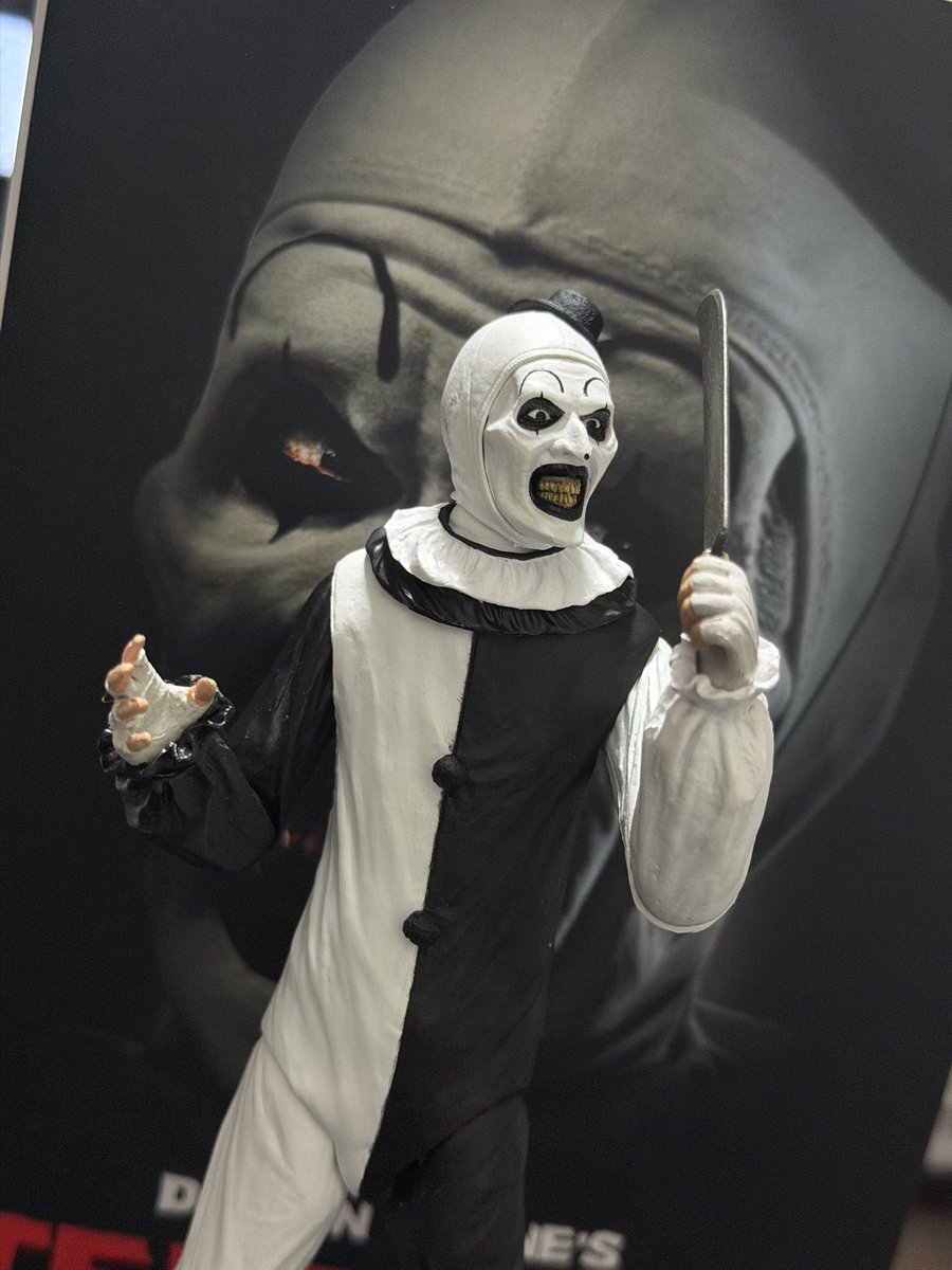 EightataN's tweet image. 酒飲みながらアート君弄ってるけど
これ相当いいぞ、表情パーツ豊富なの最高
テリファー見ながら弄り回そかな