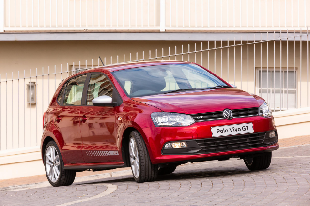 AutoTraderSA's tweet photo. It may be one of SA's most popular passenger cars, but does that mean it's the car for you? We have a look at the Vivo's pros and cons. Do you have a happy (or sad) #PoloVivo story to share with us in the comments?
https://t.co/ONF57Bgh3P https://t.co/9uMFv0cR7o