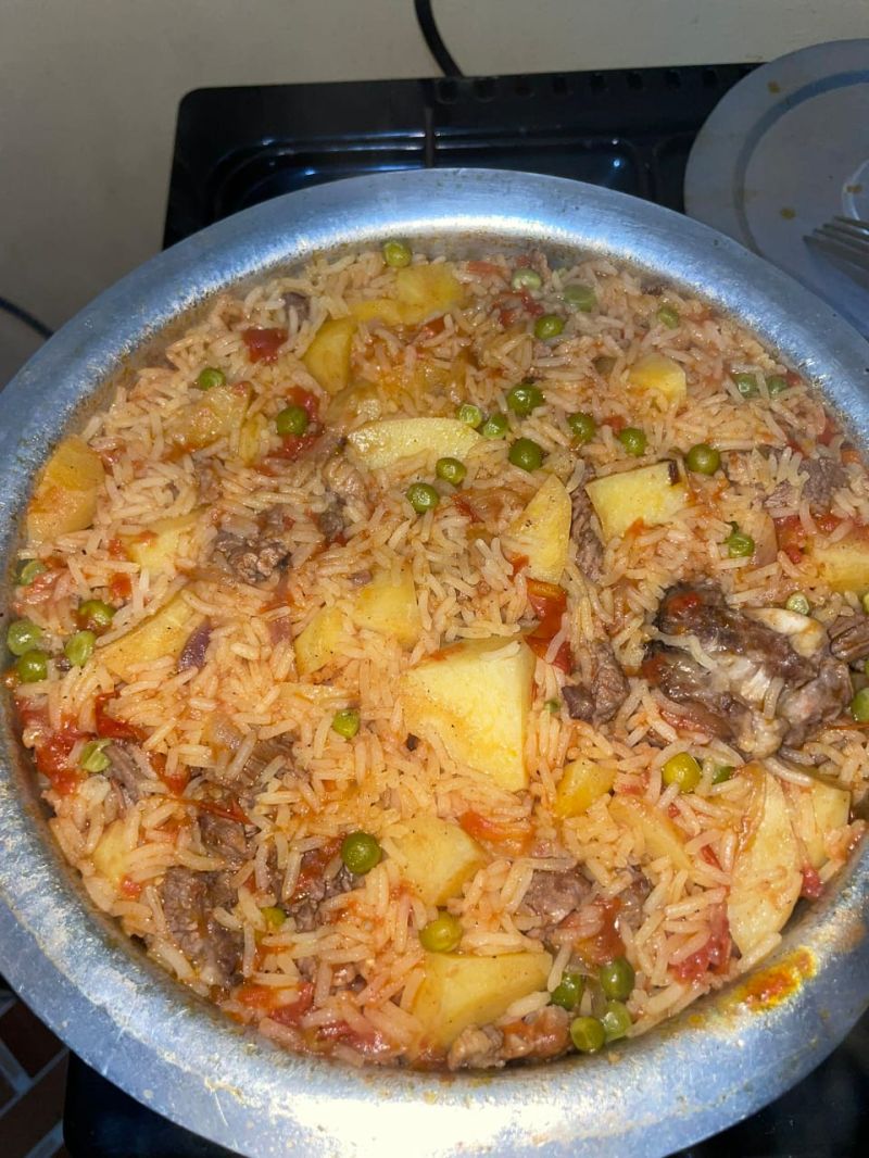 Rozay_kamau's tweet image. mtakuja?