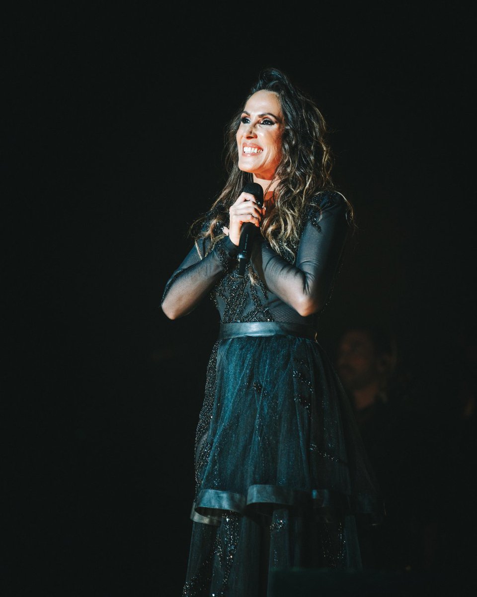 MovistarArenaEs's tweet image. ❤️ Hace un año… @_MaluOficial_  regresaba a su casa, al Movistar Arena y hacía un sold out y un concierto que aún recordamos.

¿Estuviste?