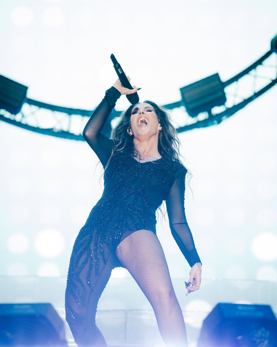 MovistarArenaEs's tweet image. ❤️ Hace un año… @_MaluOficial_  regresaba a su casa, al Movistar Arena y hacía un sold out y un concierto que aún recordamos.

¿Estuviste?