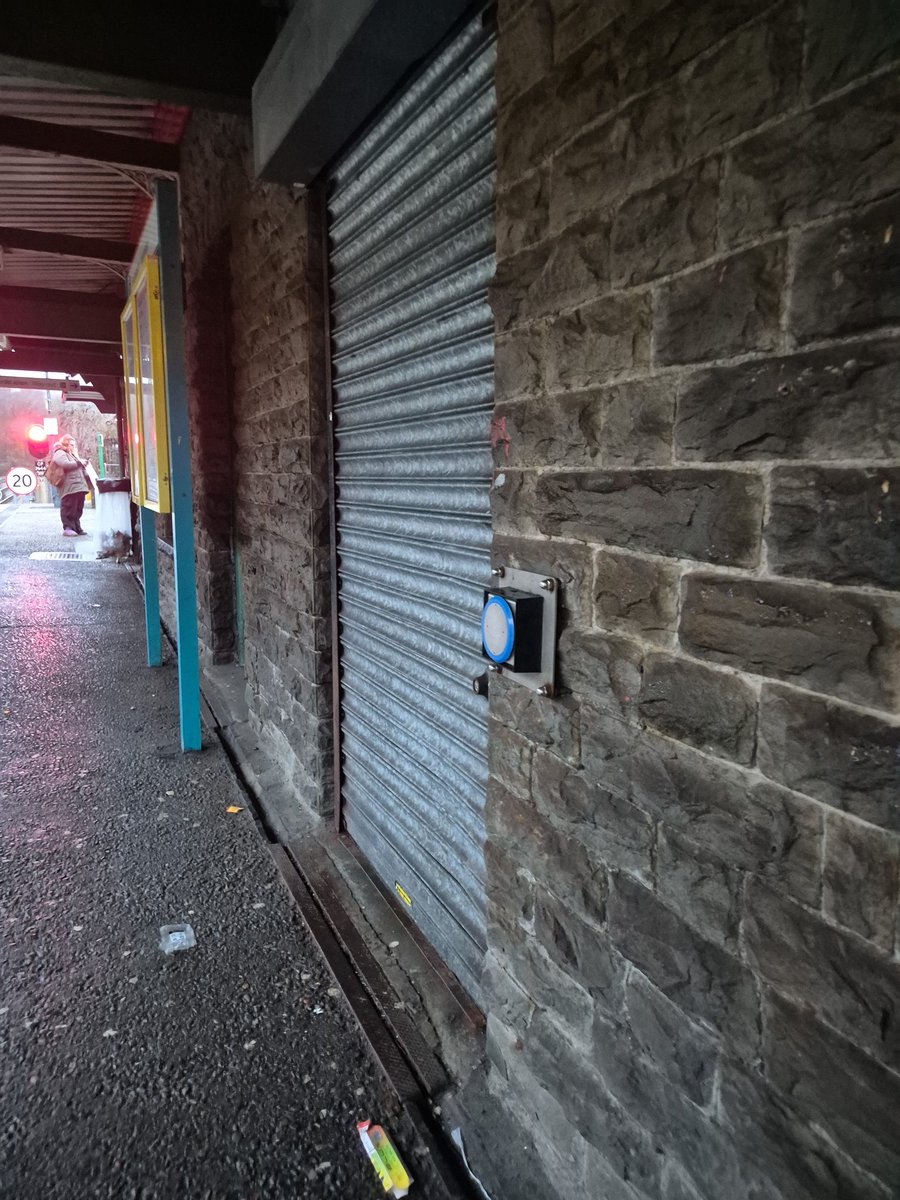 DowlerLorraine's tweet photo. @tfwrail please can you put seating back on your bargoed platform, the only seating area is controlled by the local taxi service and they dont always open the room so when trains are cancelled and you have a wait theres nowhere to sit. https://t.co/YYkIsXVQyE