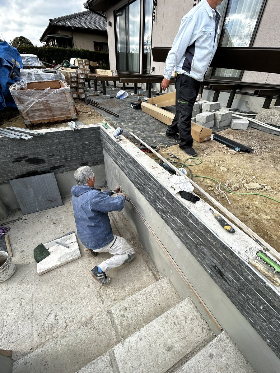 kuuwork's tweet image. 外構工事進んでます。