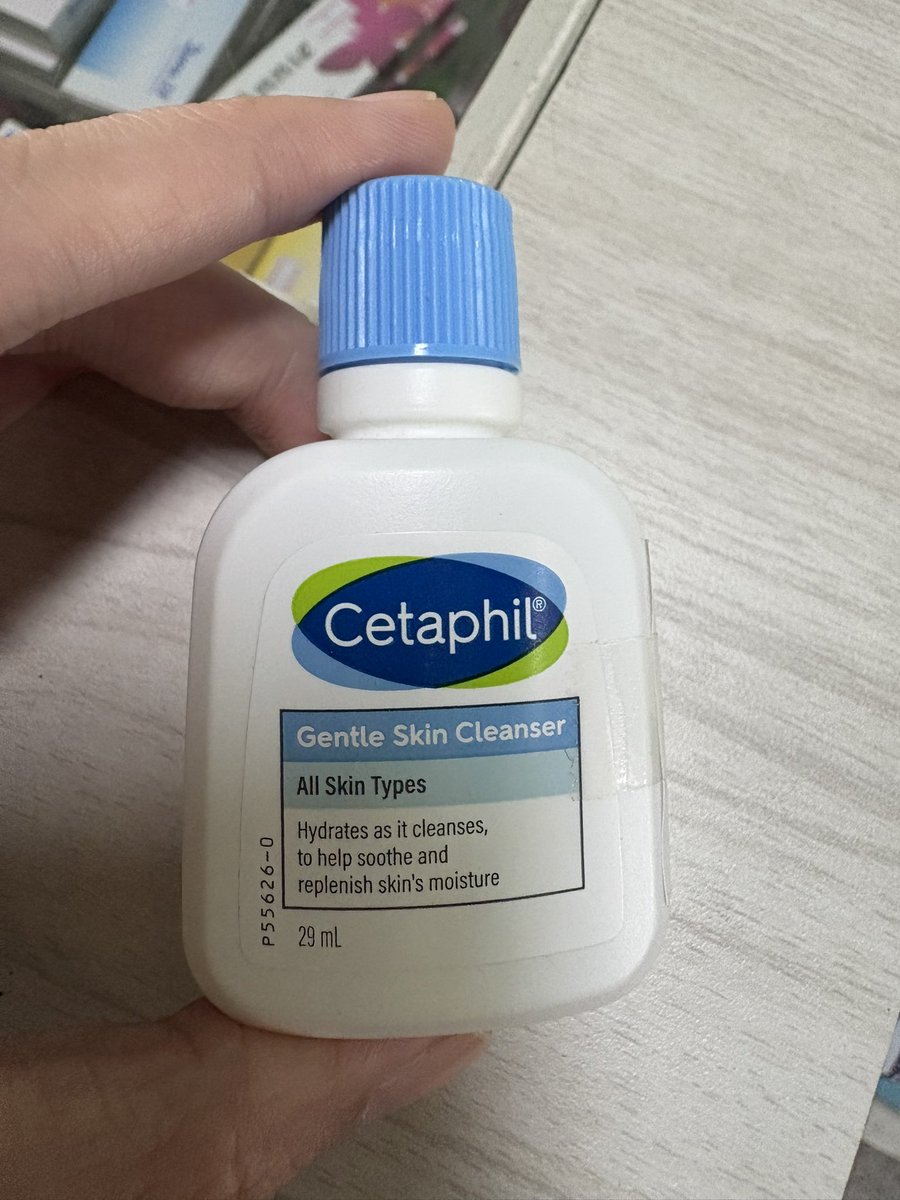 156forK's tweet photo. โปรปีใหม่มาแล้วค่า ซื้อepiduoหรือskinoren 1ชิ้น แถมฟรีคลีนเซอร์ cetaphil ขนาดทดลอง 1ขวดค่า

สนใจdmได้เลยค่า https://t.co/ONNq0cNUo8