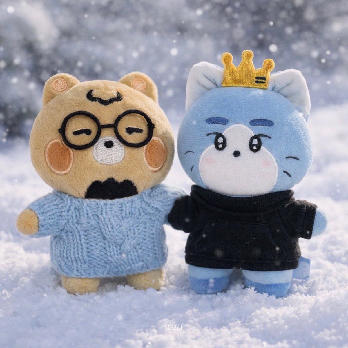 현실 세계에서는 🐻에게 질지 몰라도
이 세계에서는 🦊🐱이 이길 수도 있잖아?

#우리_친해요🩵