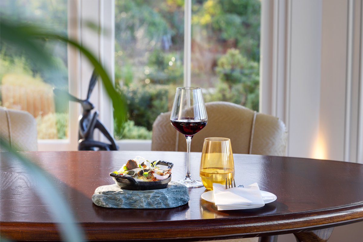 A chilly weekend calls for cosy comfort, and there's no better place to find it than at #LinthwaiteHouse...