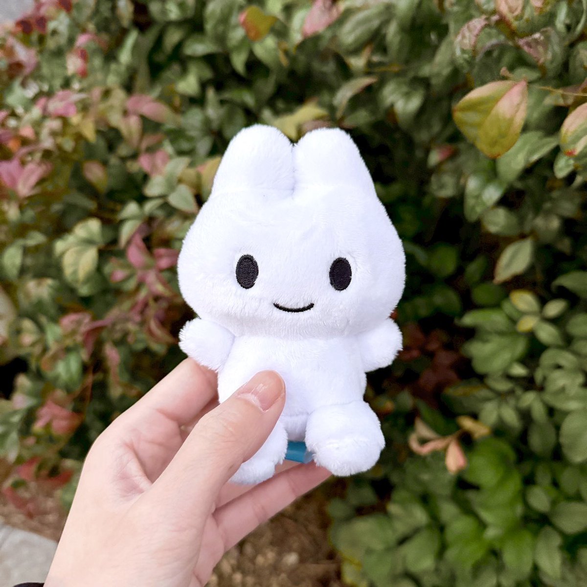 🤍やさうさちゃんのぬいぐるみ🤍 手で持つとなんだか安心できる