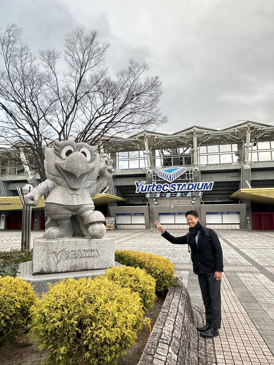 technopolymer_x's tweet photo. 来シーズン向けアイテムのご提案で久々にユアスタへ

サポーターの方に気に入っていただけるグッズをご提供出来る様に頑張ります

＃ベガルタ仙台
＃テクノポリマー
＃グッズ https://t.co/FHJ17X0epW