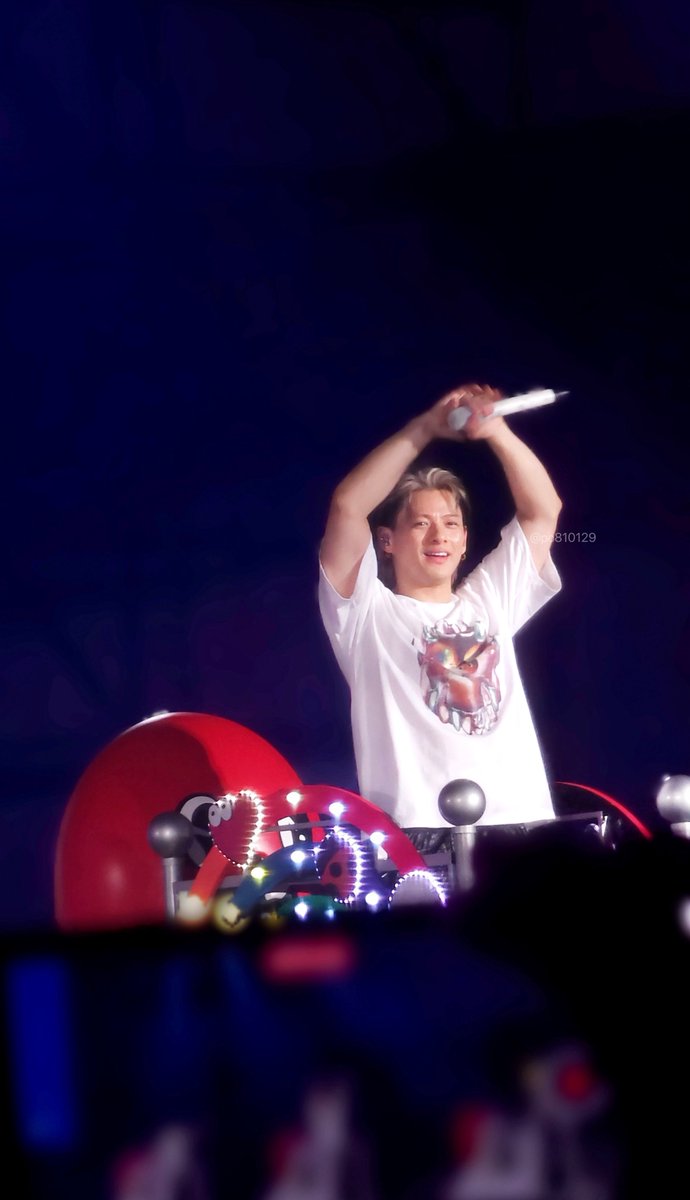 📸 #Niらいぶ_新潟day2 腕もちもち紫耀さん #Niらいぶ #Number2_TOUR