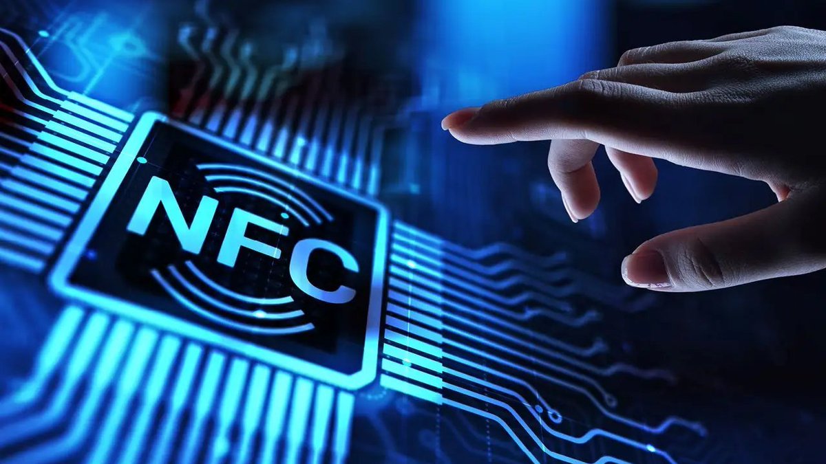 Market_Reports's tweet image. 📡 From #ContactlessPayments and #SmartCards to access control, healthcare tracking, and IoT applications, #NearFieldCommunication (#NFC) is embedded in countless modern solutions: bit.ly/3MKLHAs

#NFCtechnology #DigitalTechnologies