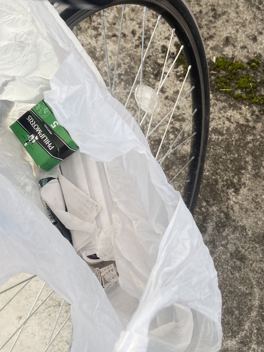 seisoudok's tweet photo. 12/18
#自転車通勤 #ゴミ拾い
朝は少し雨が降ってました
#ゴミ拾いできることに感謝
#一袋運動
#ごみ拾い  #福拾い #ゴミ拾い
#ゴミを拾おう #ポイ捨てやめよう
#ポイ捨て
#一日一愛
#SDGs #長野県 #安曇野市 
#継美隊 https://t.co/kKat9rD8CR