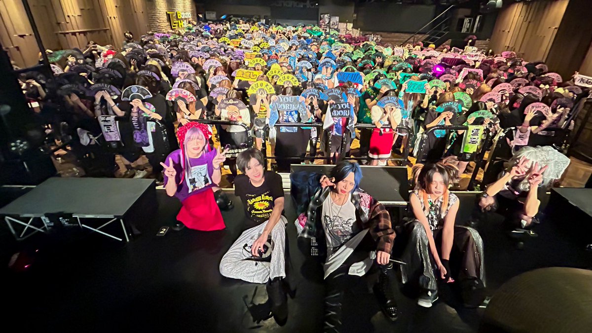 2025.12.16 @大阪バナナホール 2025.12.17 @名古屋Electric Lady Land