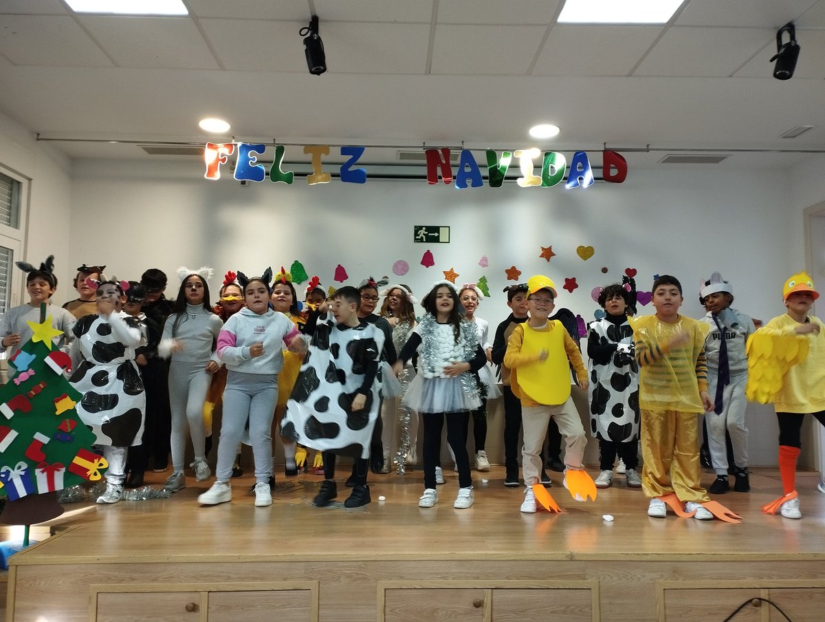 Colegio Diocesano MªInmaculada-Mogambo tweet media