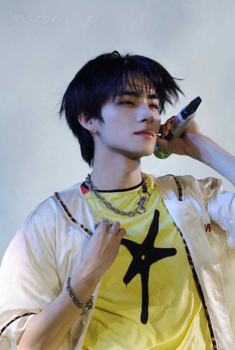 ♡ #XIAOJUN #肖俊 #シャオジュン #샤오쥔 #WayV #威神V #웨이션브이