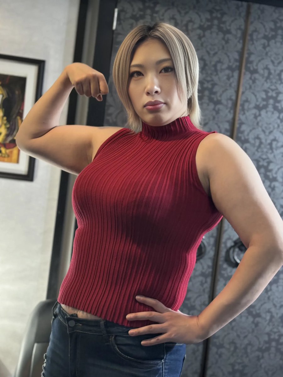 Re:リサ様🖕 tweet media