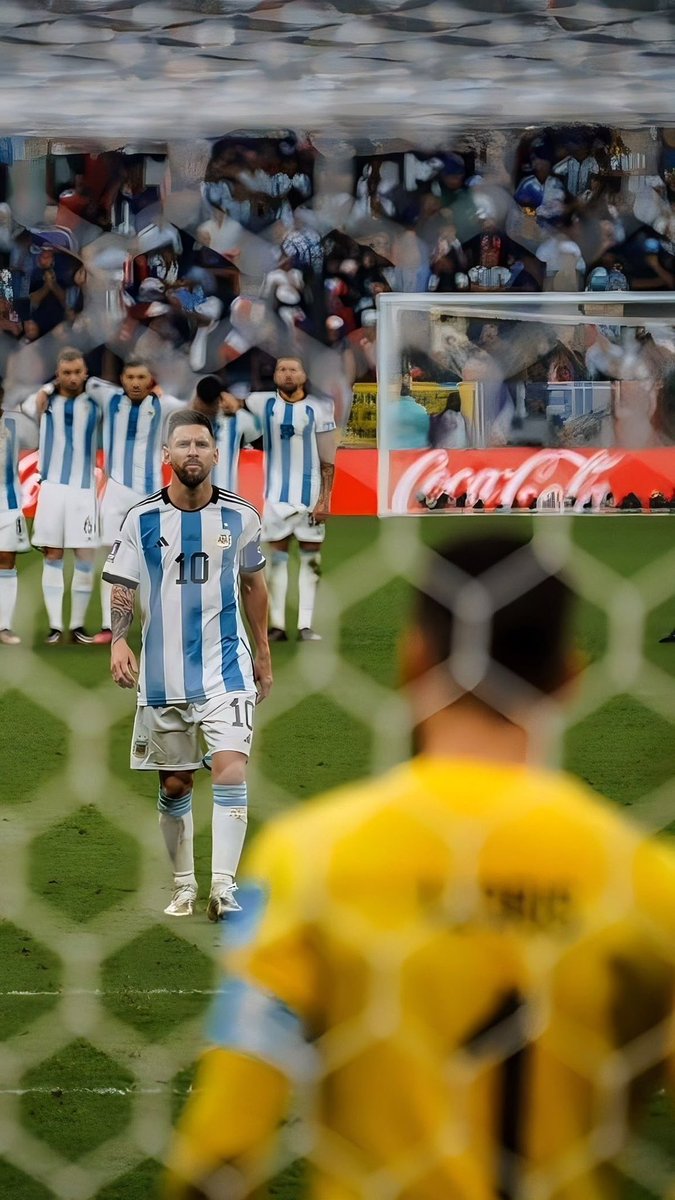 LeoMessiMedia's tweet image. The calm before the storm