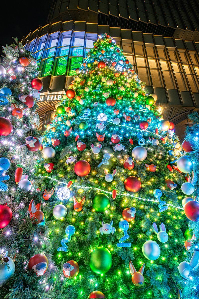 ズートピアのクリスマスツリー、綺麗すぎる…！！