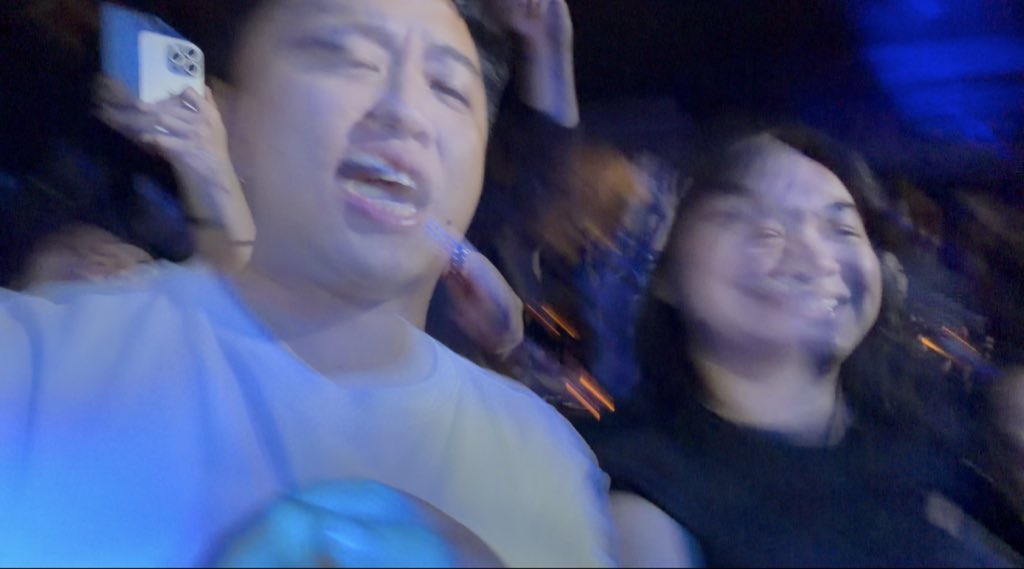 seekyel's tweet image. - First time seeing the Patron Saint of Boracay with my “𝘭𝘪𝘧𝘦 𝘪𝘴 𝘢 𝘱𝘭𝘦𝘢𝘴𝘶𝘳𝘦 𝘸𝘪𝘵𝘩 𝘩𝘦𝘳 𝘣𝘺 𝘮𝘺 𝘴𝘪𝘥𝘦”
- First concert with Dra
- First time in @19East sobrang solid, pati yung nag opening taena

Worth the drive from Bataan, back and forth 🙌🏽