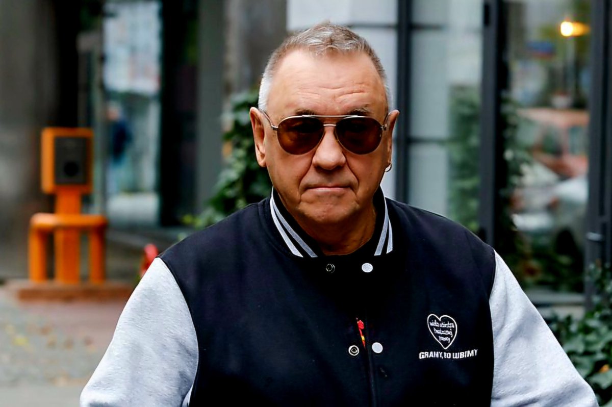 Prezydent Karol Nawrocki nie wesprze fundacji kierowanej przez cwanego hochsztaplera, który pomimo wyroków sądowych, nie potrafi okazać wskazanych rozliczeń.
Coś pęka , coś w końcu zmienia się na naszych oczach. Powoli coś jakby się kończy.
A czas rozliczeń nadejdzie.
Dość