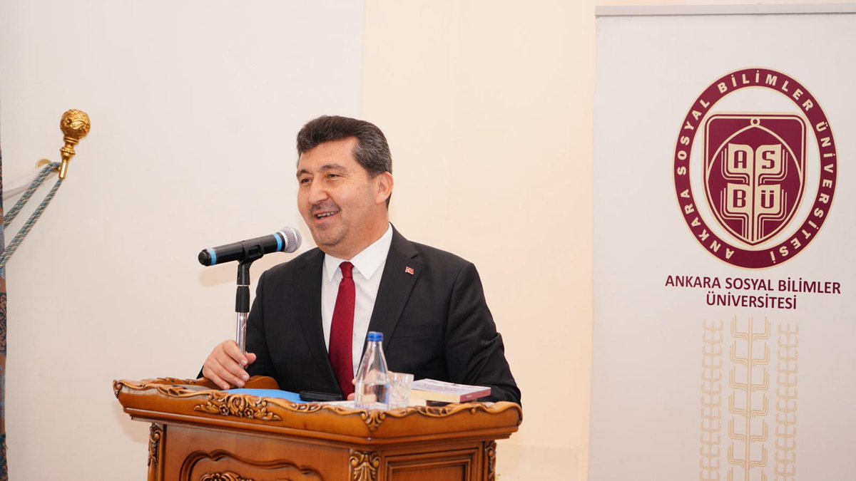 🇹🇷 15 Aralık Dünya Türk Dili Ailesi Günü Konferansı

👤ASBÜ Rektörü Prof. Dr. <a href="/aricankazim/">Musa Kazım ARICAN</a>  tarafından Dünya Türk Dili Ailesi Günü’nün ortak bir bayram olduğu ifade edilerek, bu anlamlı günün üniversite çatısı altında kutlanmasının önemine dikkat çekildi.