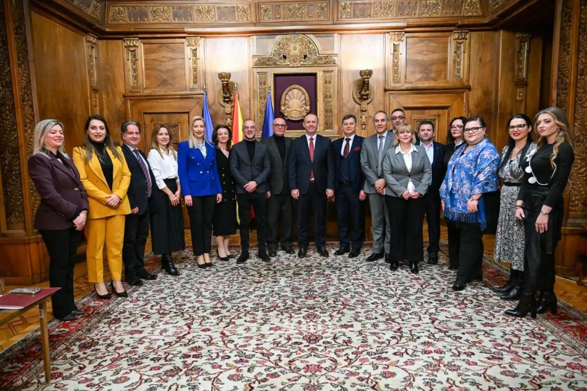 Collective Agreement signed, an important step forward for UIST and public higher education. Read more: uist.edu.mk/collective-agr…

#UIST #CollectiveAgreement #HigherEducation #AcademicCommunity #EducationProgress